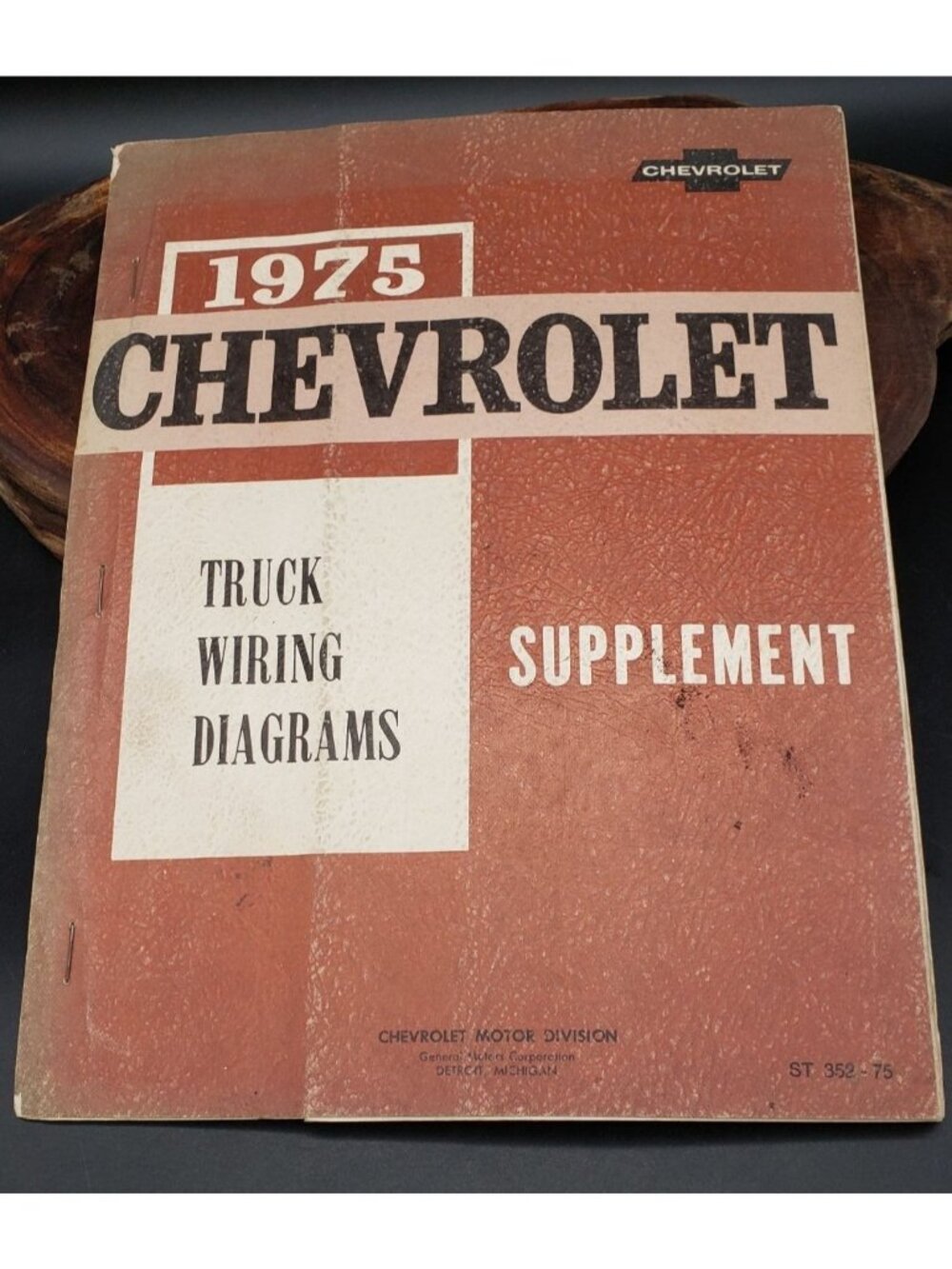 Vintage OEM 1975 Chevrolet/GMC Truck Wiring Diagrams Supplement Manual issued by